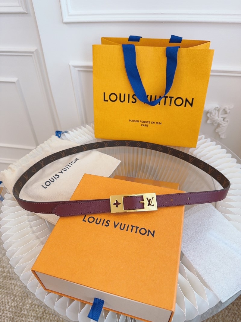 LOUIS VUITTON Belts